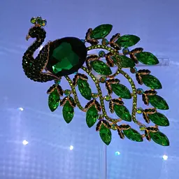 Green Rhinestone Peacock Brooch Pin Gold Tone Sparkly Bird Statement Jewelry (Inv - #05)