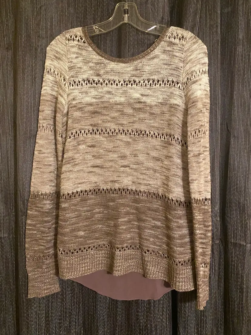 Maurices Women's Size Small Gray Sweater