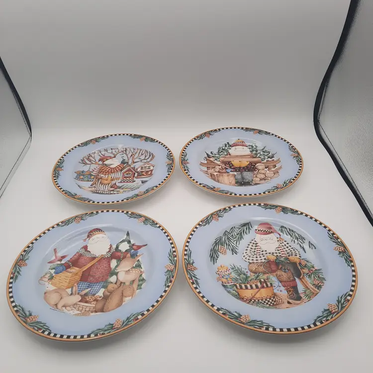 Vintage Christmas Woodland Santa Plates Debbie Mumm 1998 Sakura Set of 4 Blue