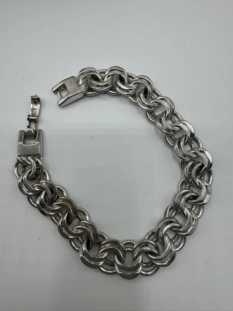 Vintage Monet Double Linked Chain Silver Tone Bracelet