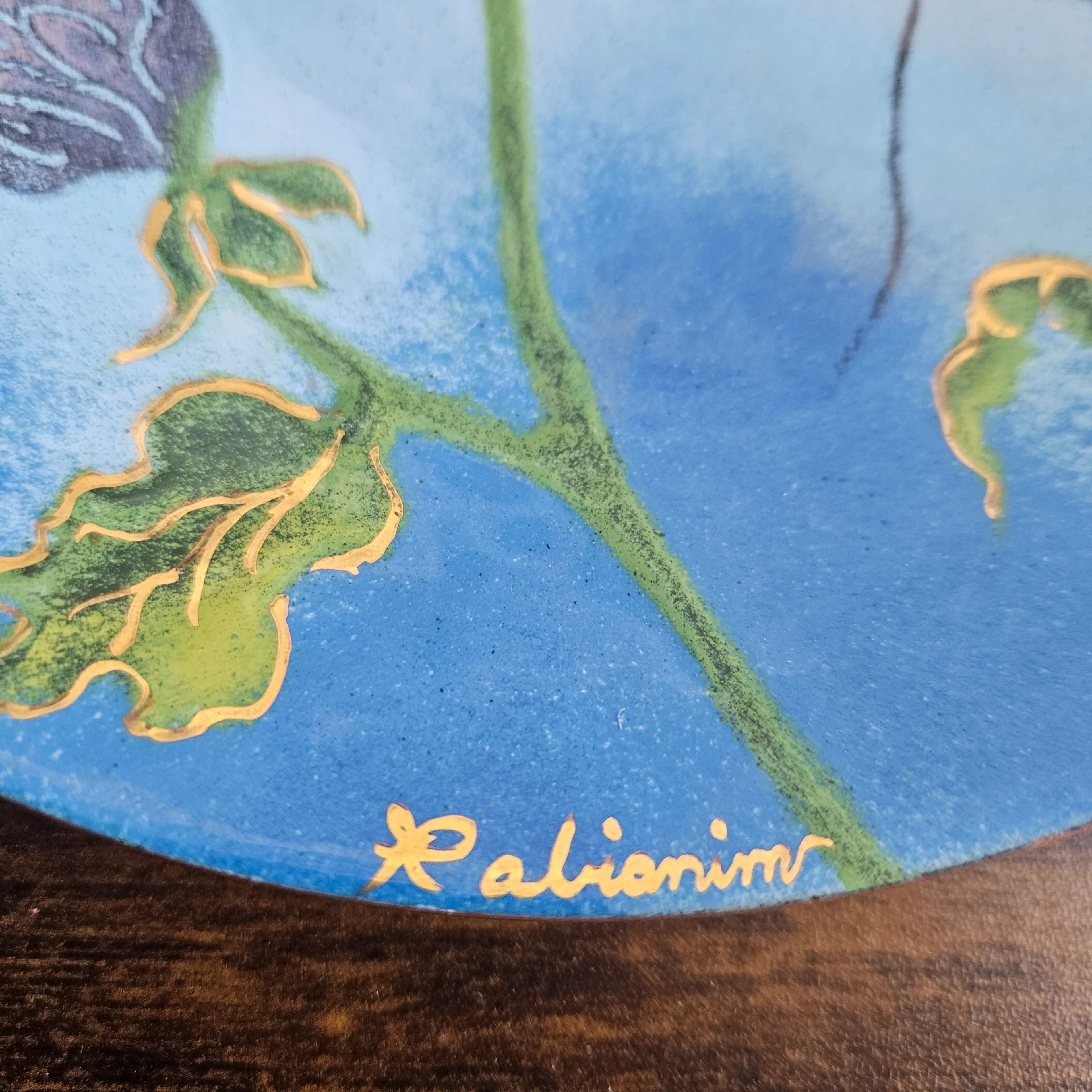 Image 2 of 6