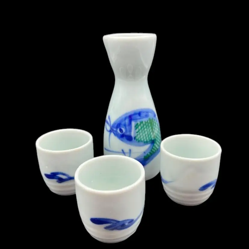 VTG Sake Set w/3 Cups - Made in Japan