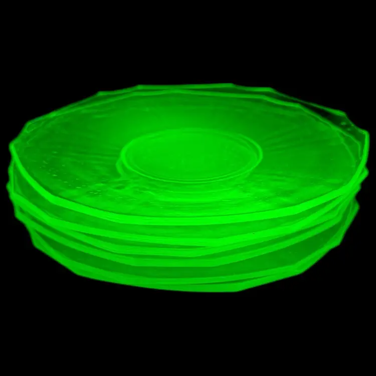 Set 6 Uranium Glass Plates 9”