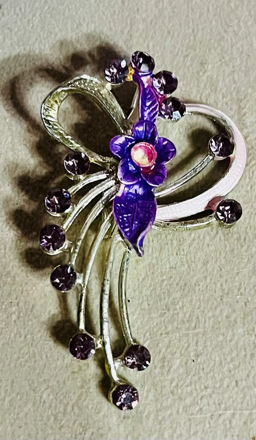 Silver Heart Background D With Purple Flower And Rhinestone Spray Brooch