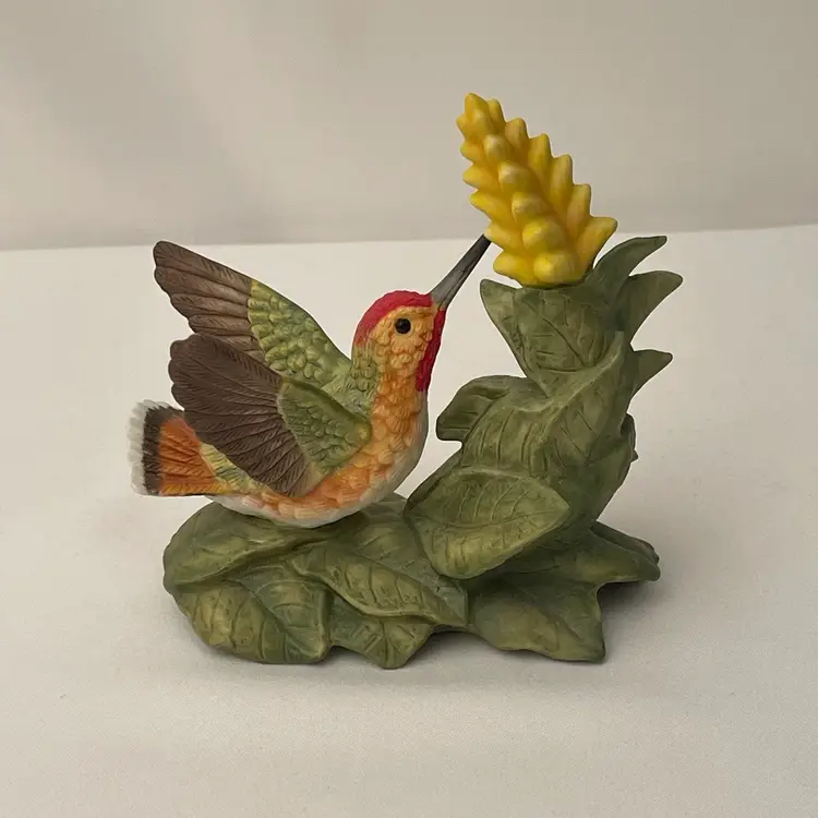 Allen's Hummingbird with Aphelandra by Bronson Collectibles. 1996. No Chips