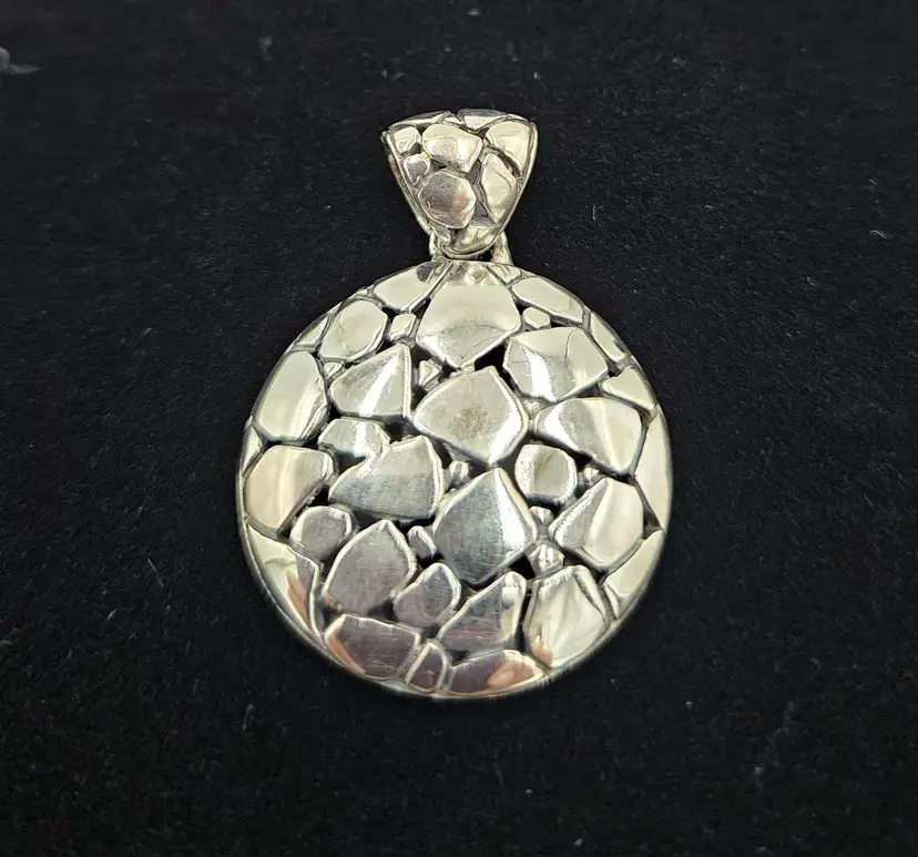 925 Pebble Design 3/4 Inch Round Pendant