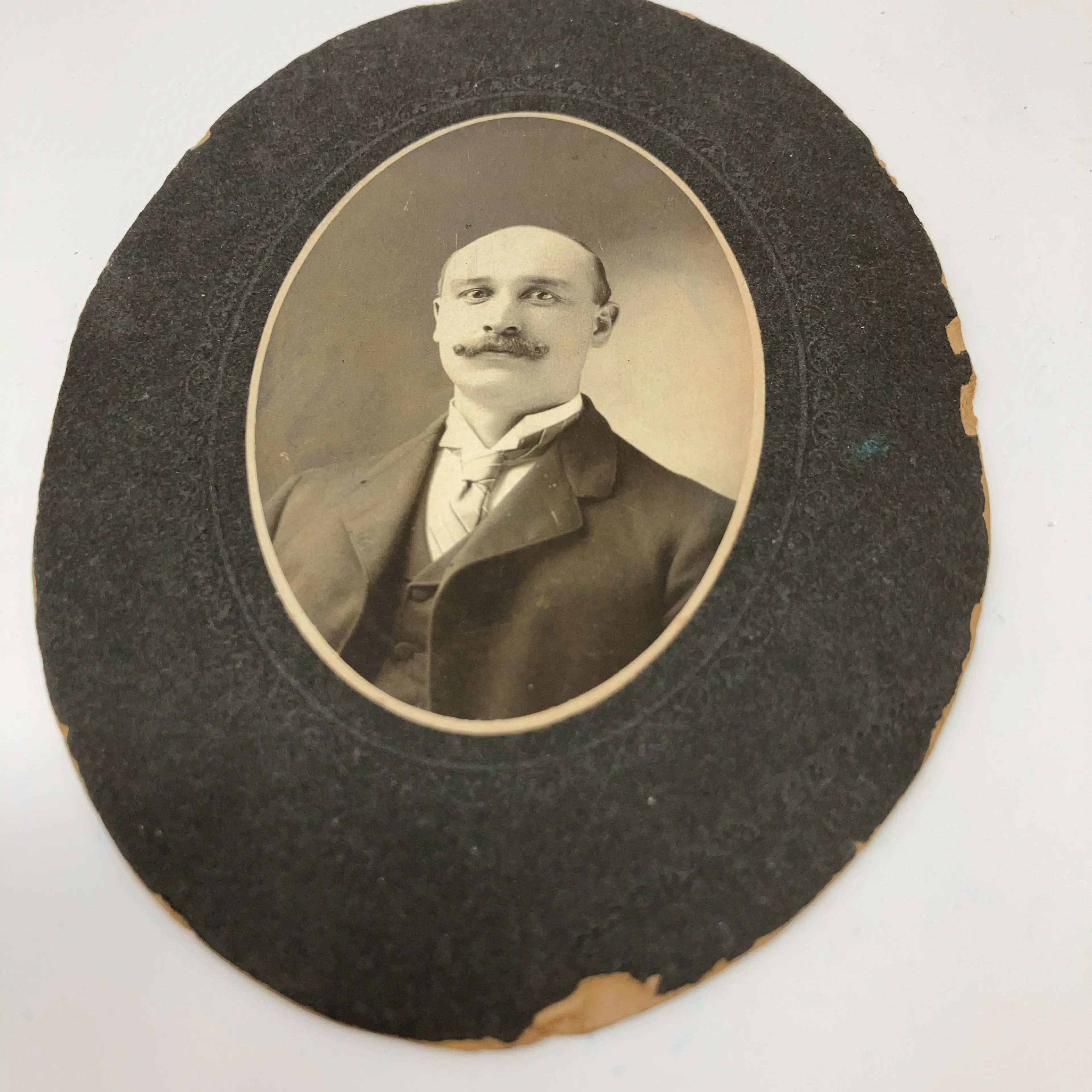 Image 3 of 6