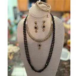 #01 And 35 - Black And Gold Jewelry Lot