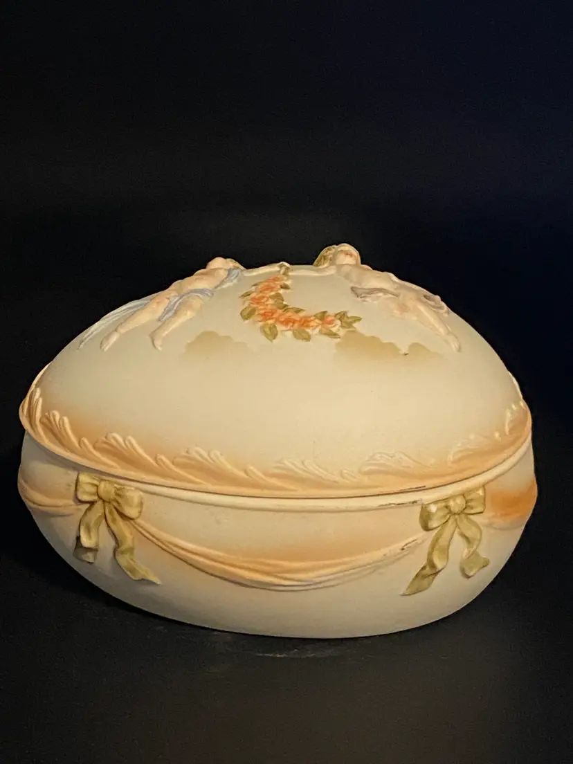 Vintage Andrea By Sadek Porcelain Cherub Egg Trinket Box