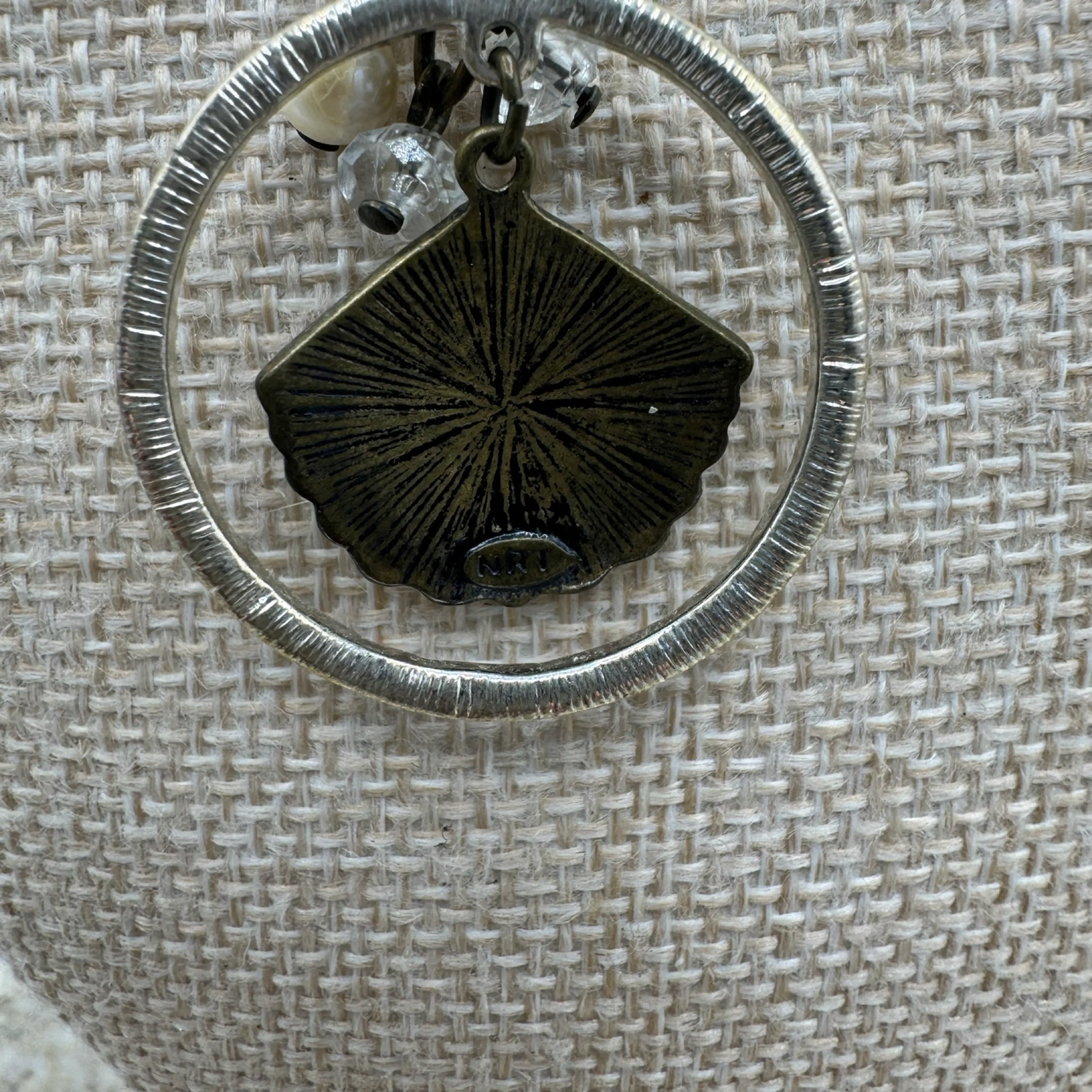 Image 4 of 4