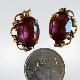Gold Tone Open Back Prong Set Purple Faceted Glass Cabochon Set In A Lovely Gold Tone Setting