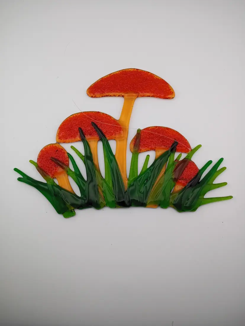 Mushroom suncatcher