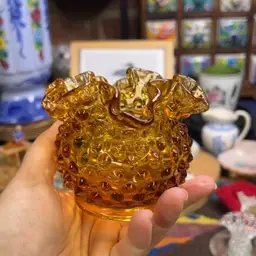 #01 - 002. Fenton Hobnail