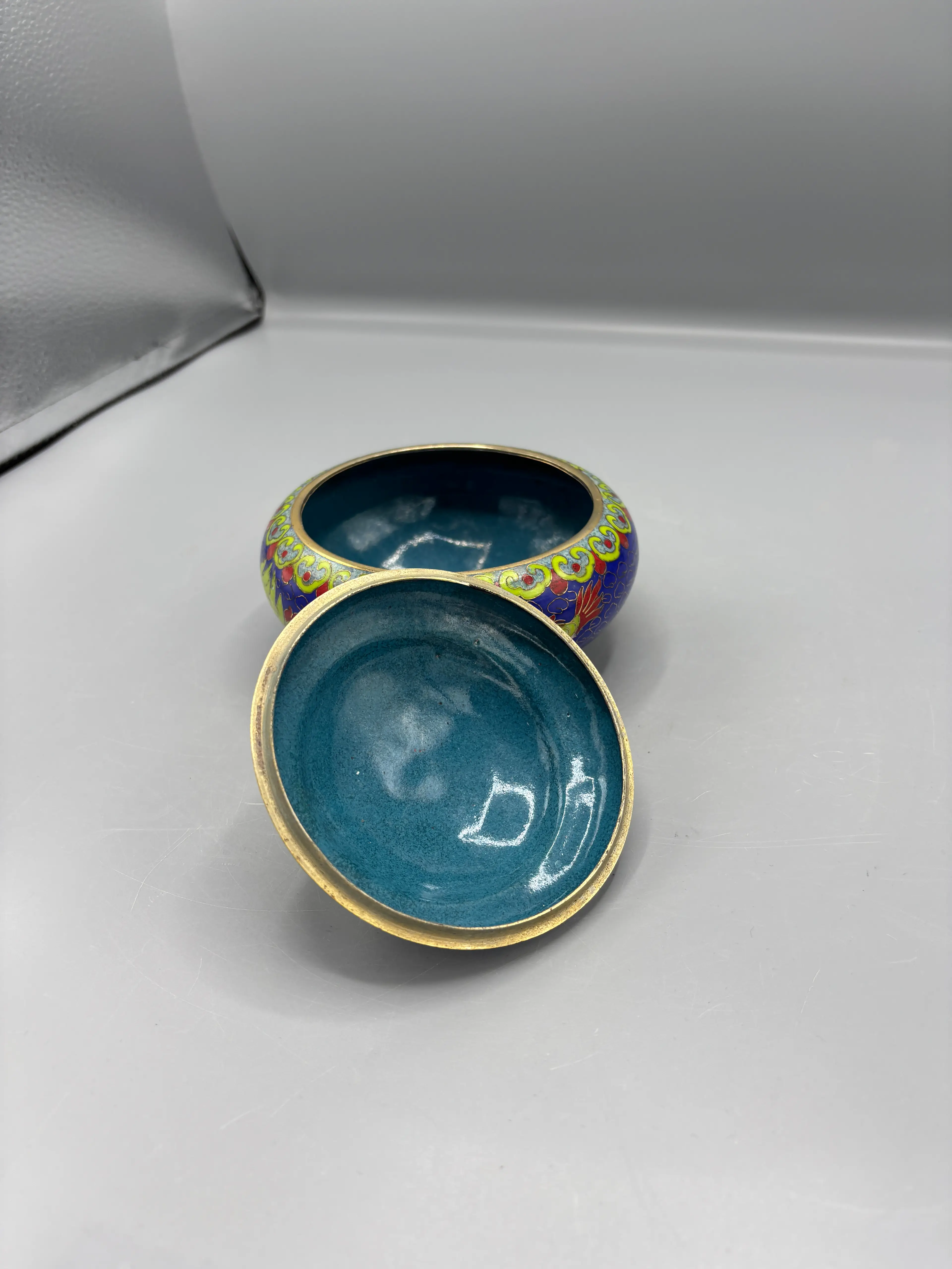 Image 3 of 6