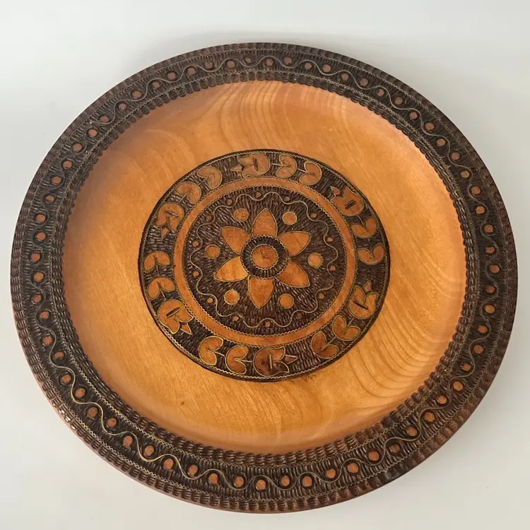 Hand-Carved Wooden Plate with Brass Wire Inlay – Floral- Folk Art Design – 9” Beautiful Marquetry