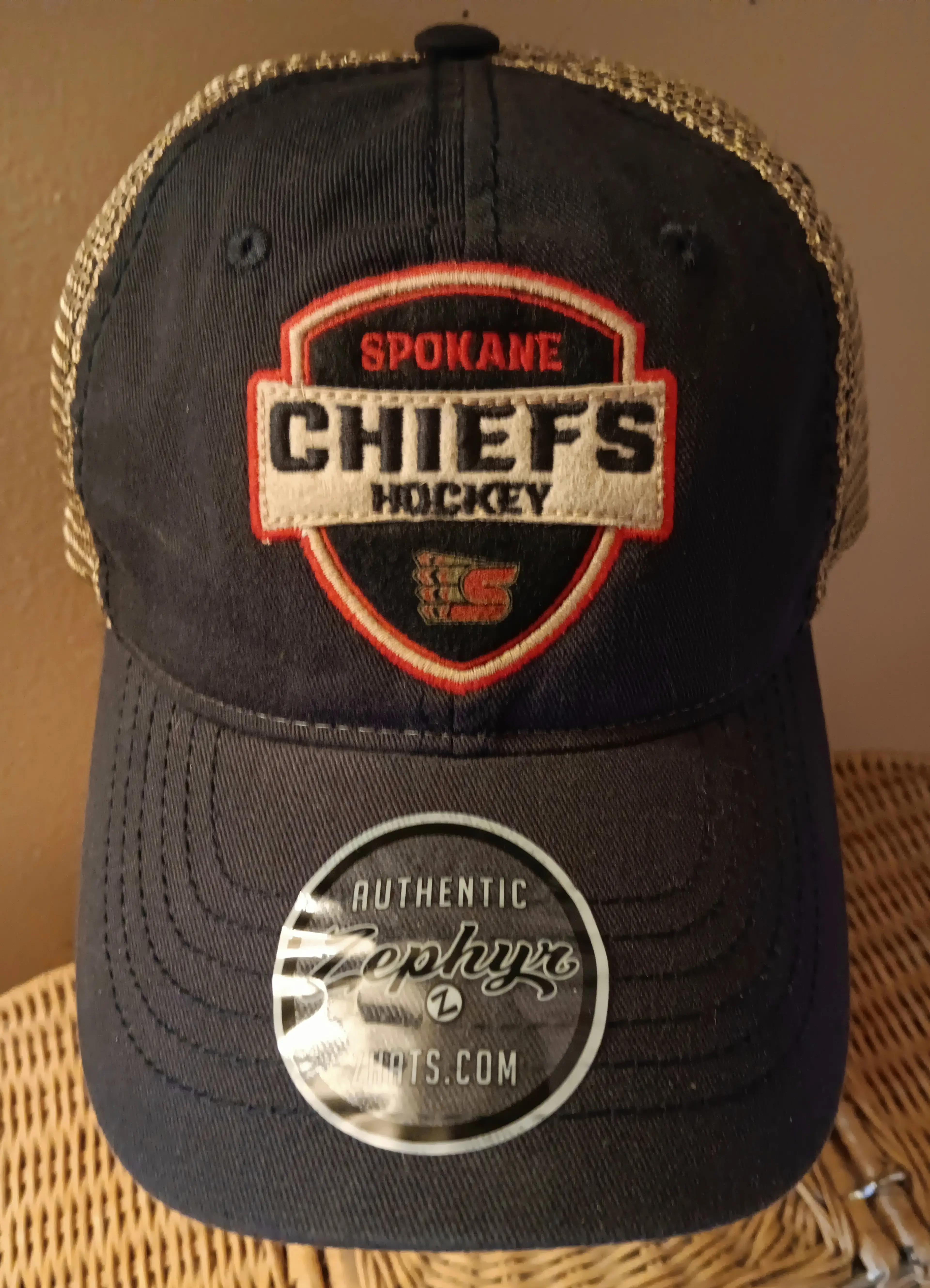 Image 1 of 7