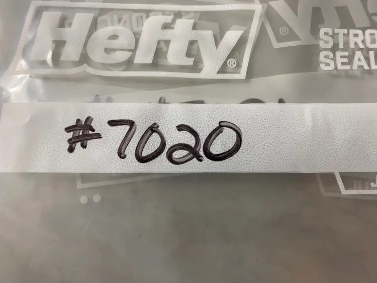 21 Beanie Babies Collectibles Lot - #7020