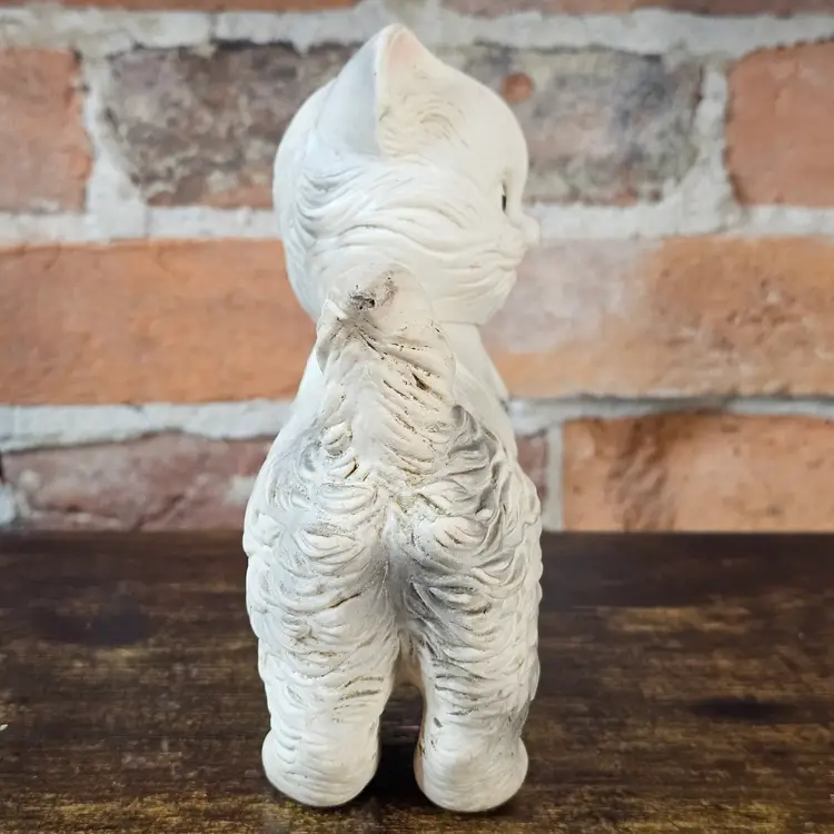 Vtg 1964 Edward Mobley Co. Arrow Rubber Cat Squeak Toy White Gray Longhair Kitten