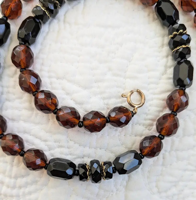 Vintage Brown and Black Faceted Bead Necklace