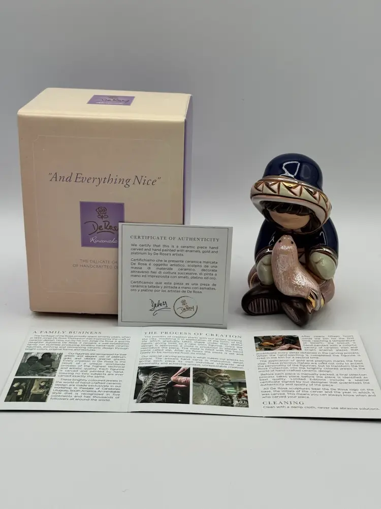 De Rosa Rinconada Artic Friends Everything Nice Collection G03 4" Tall