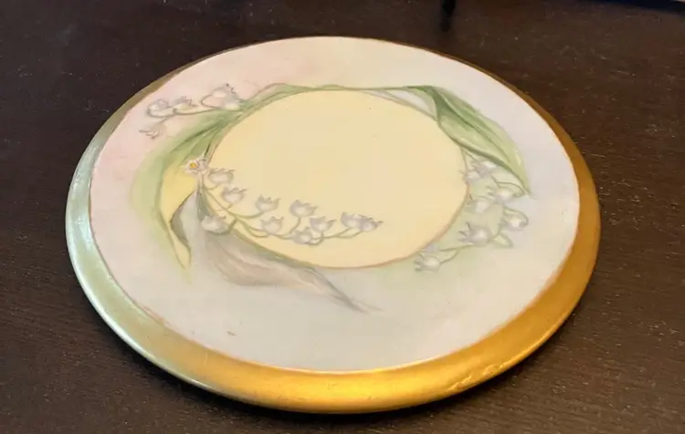 VTG Porcelain Teapot Floral Trivet Bavaria 6 1/2" D