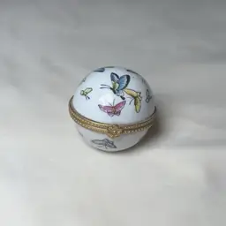 PHB Round Porcelain Hinged Trinket Box: Lilian Vernon Collectible