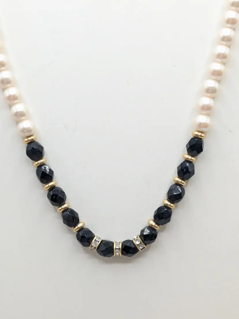 Gold Tone Black Bead and Faux Pearl Necklace