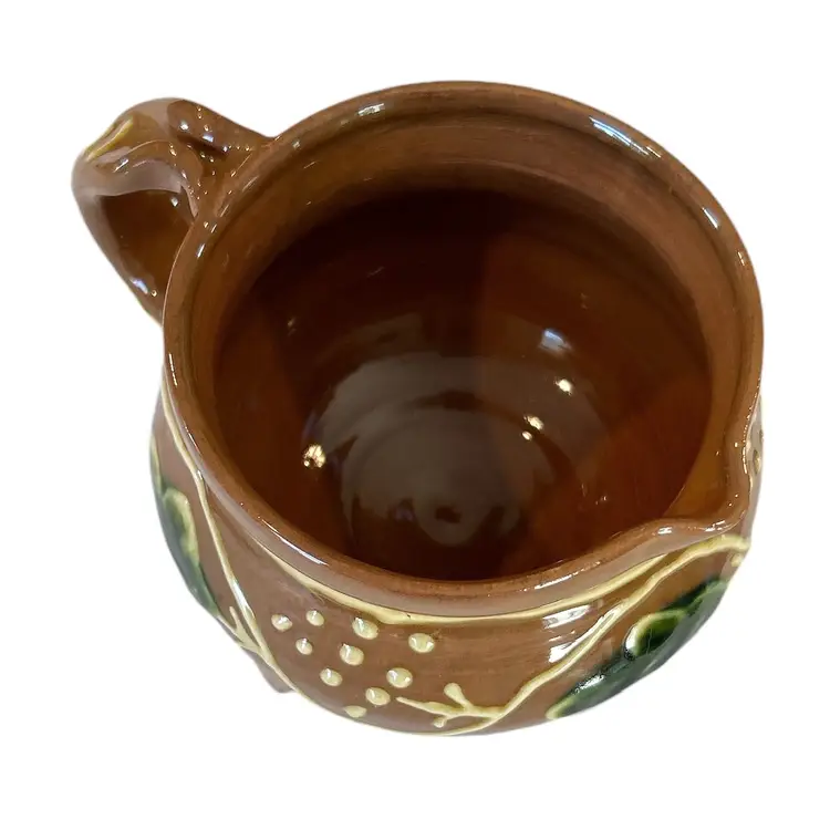 Handmade Plimoth Plantation Ceramic Pipkin With Decorative Green Leaves