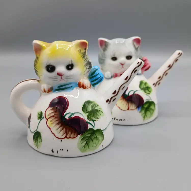 L #02 - Vintage PY Miyao Kittens In Petunia Painted Teapots, Salt & Pepper Shakers