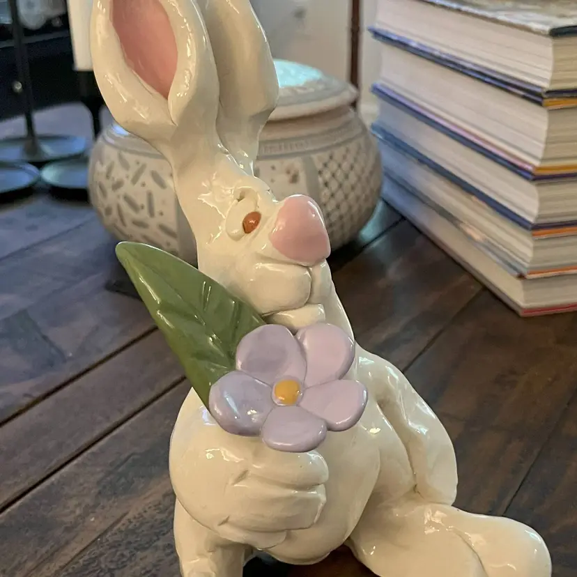 Vintage Michael Ezzell Rabbit Figurine w/ Purple Flower