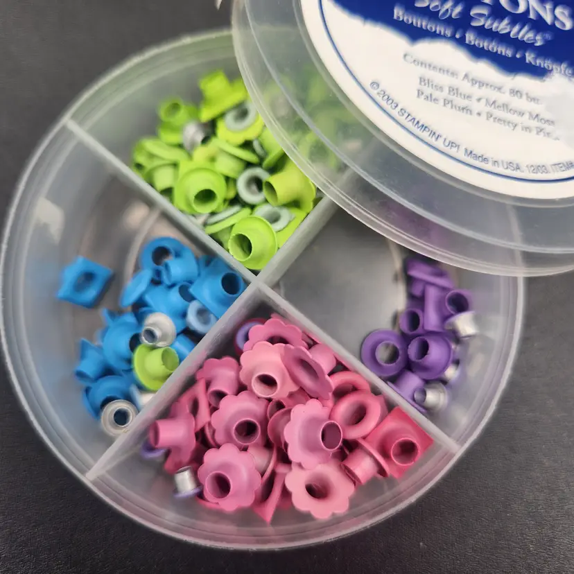 Assorted Stampin' Up! Shaped Eyelets