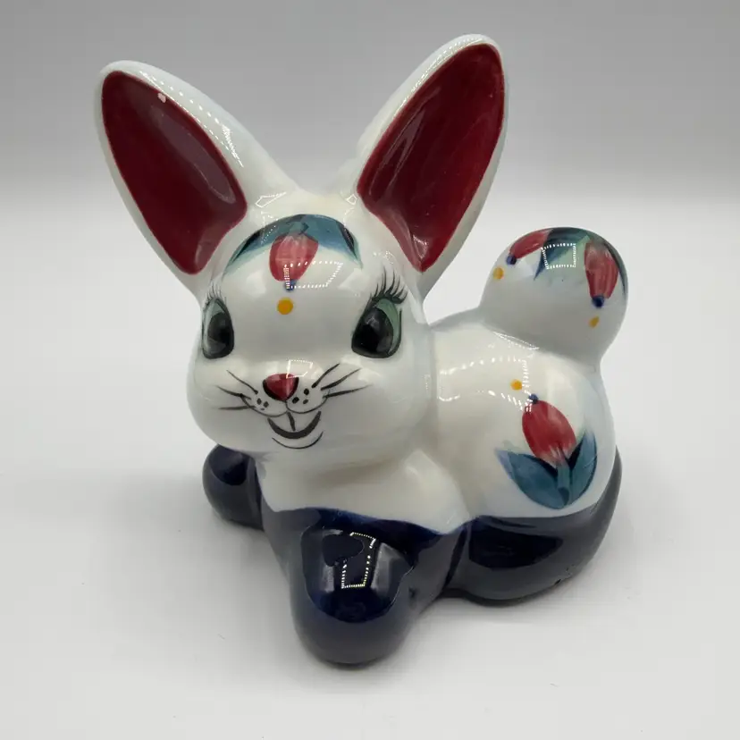 P. Silkotch Ceramic Hand Painted Kischy Bunny