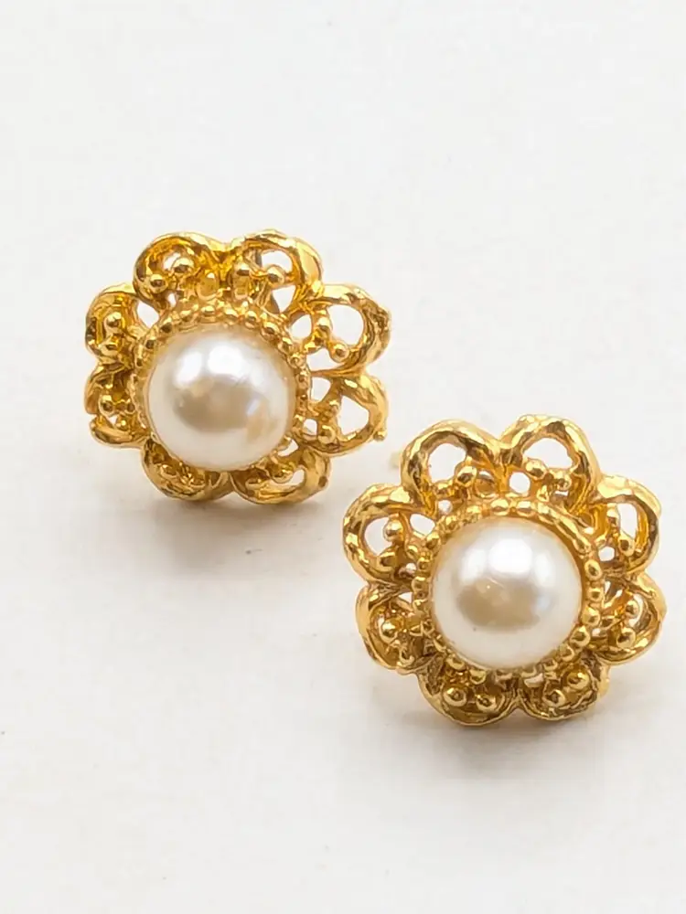 Vintage Gold Tone Filigree and Faux Pearl Pierced Stud Earrings