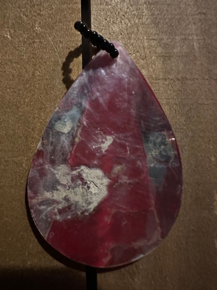 Vintage Inlaid Abalone Shell Teardrop Pendant