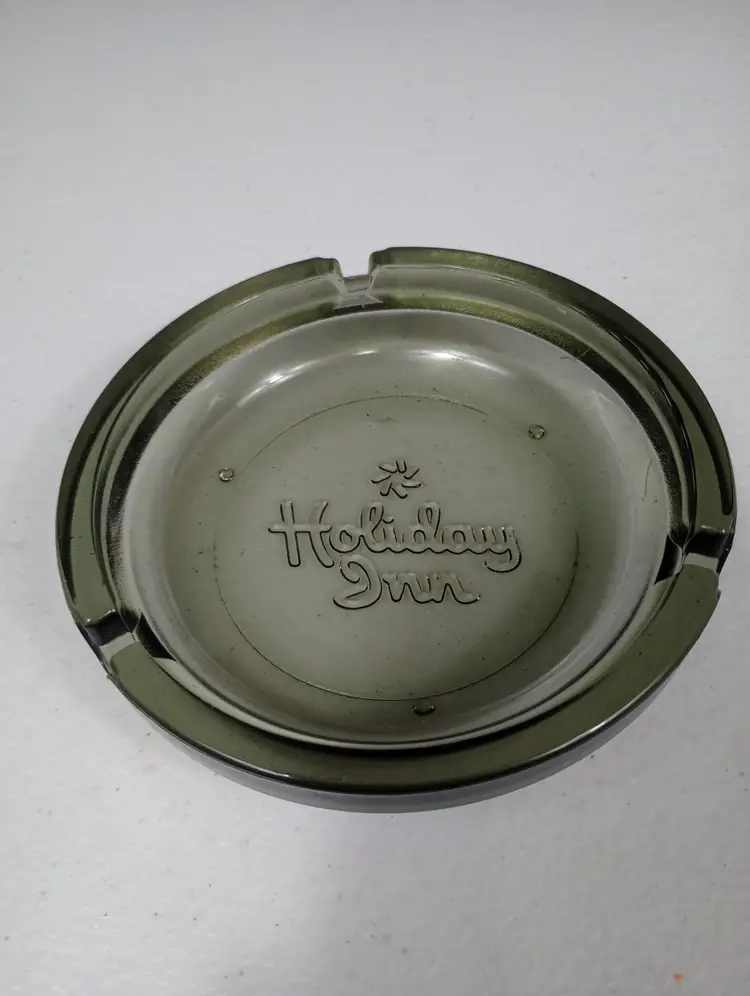 Vintage Holiday Inn Hotel Souvenir Smokey Glass Round Ashtray