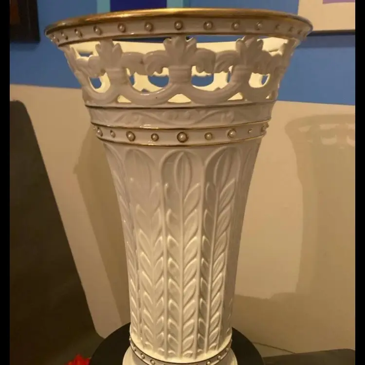 VTG Extra Large Lenox Florentine & Pearl Vase