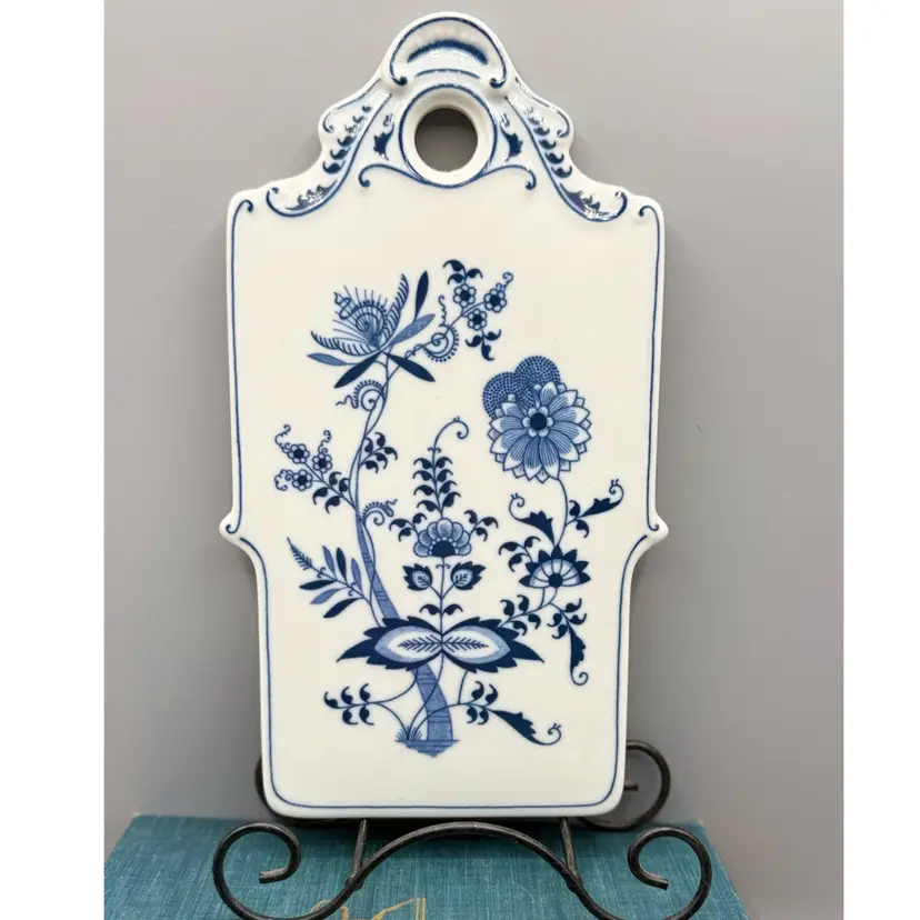 Vintage Blue Onion Porcelain Cheese & Cracker Board/Wall Decor - 10" x 6"