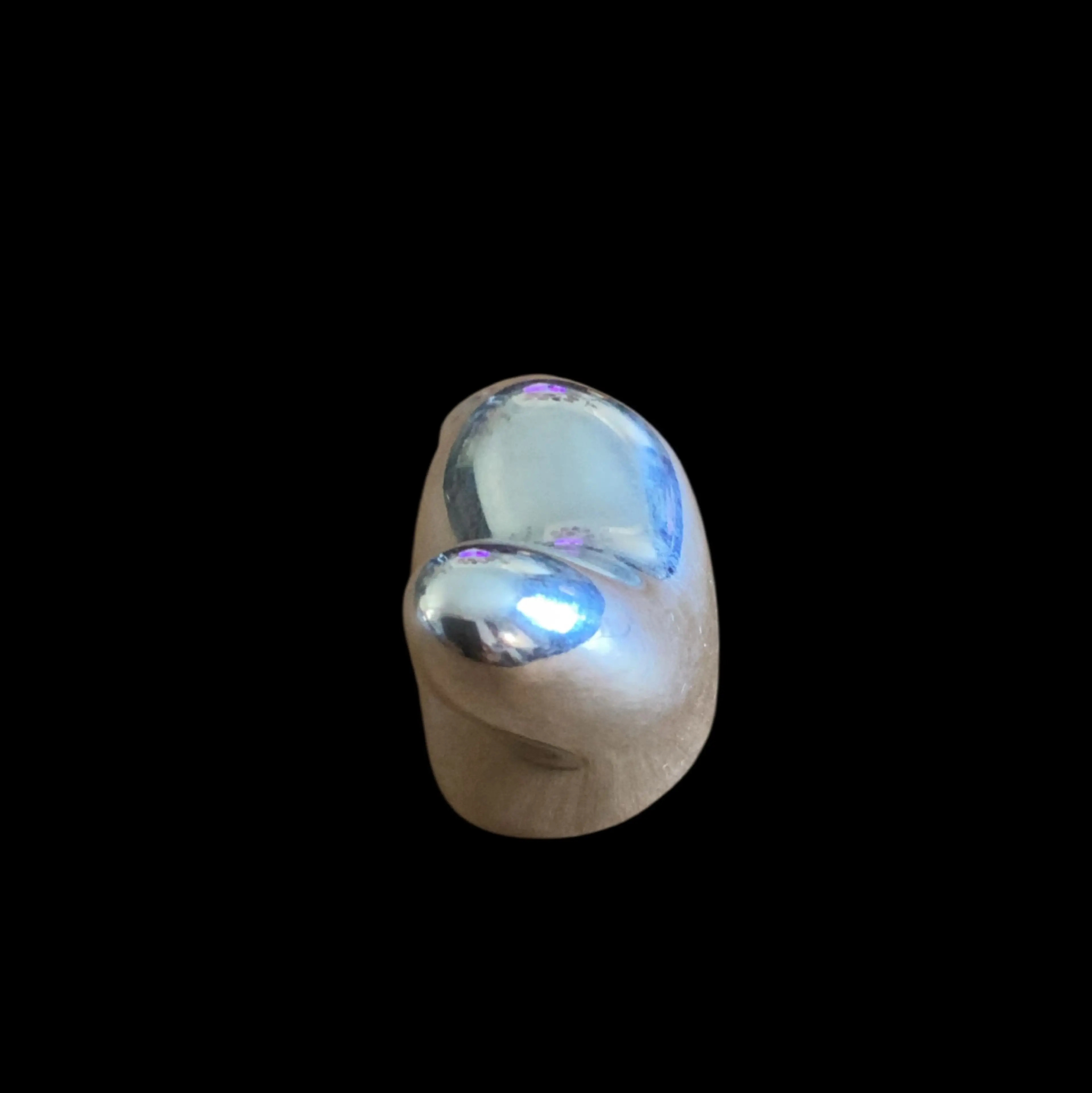Image 2 of 6