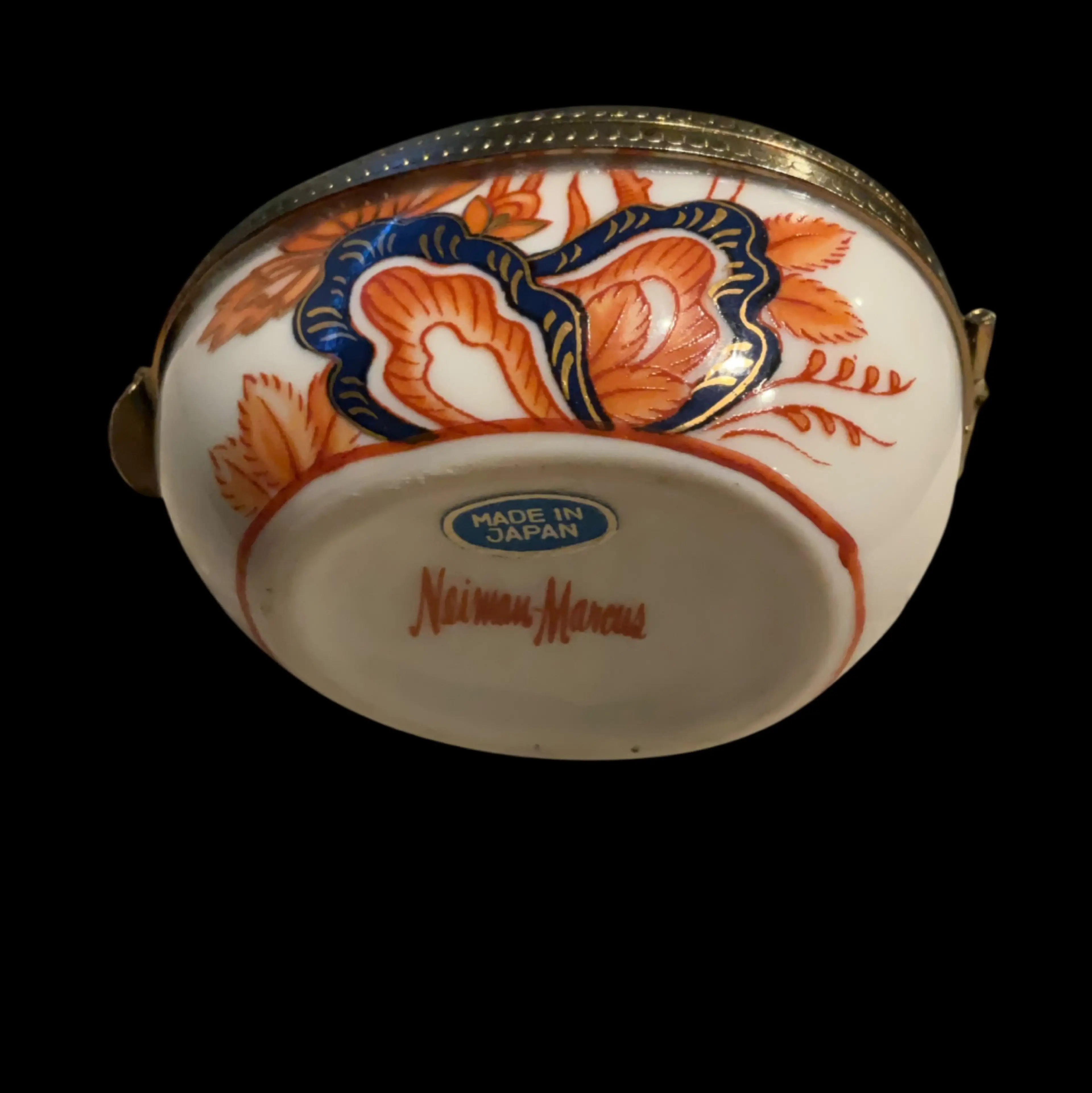 Image 3 of 3