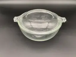 Pyrex Clear Glass 20 oz Round Baking Dish w/ Lid #019
