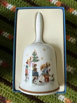Schmid Parade Into Toyland Bell Collector 1980 Vintage Christmas