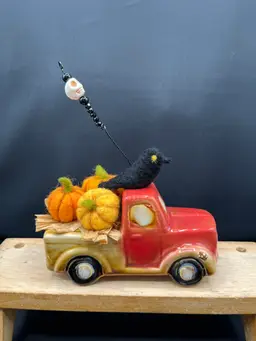 Made By Me Needle Felted Pumpkins And Crow Mounted On A Pickup Truck Shaker