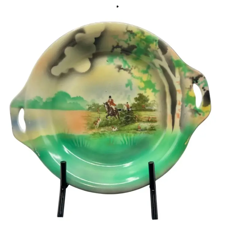 VINTAGE HUNT SCENE PLATE