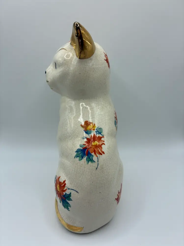 Vintage Porcelain White Cat Figurine w/Multicolor Flowers & Gold Trim 6.5”