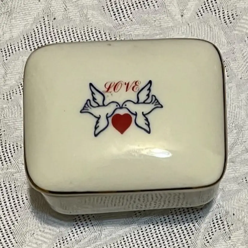 Small Trinket Dish Doves Love