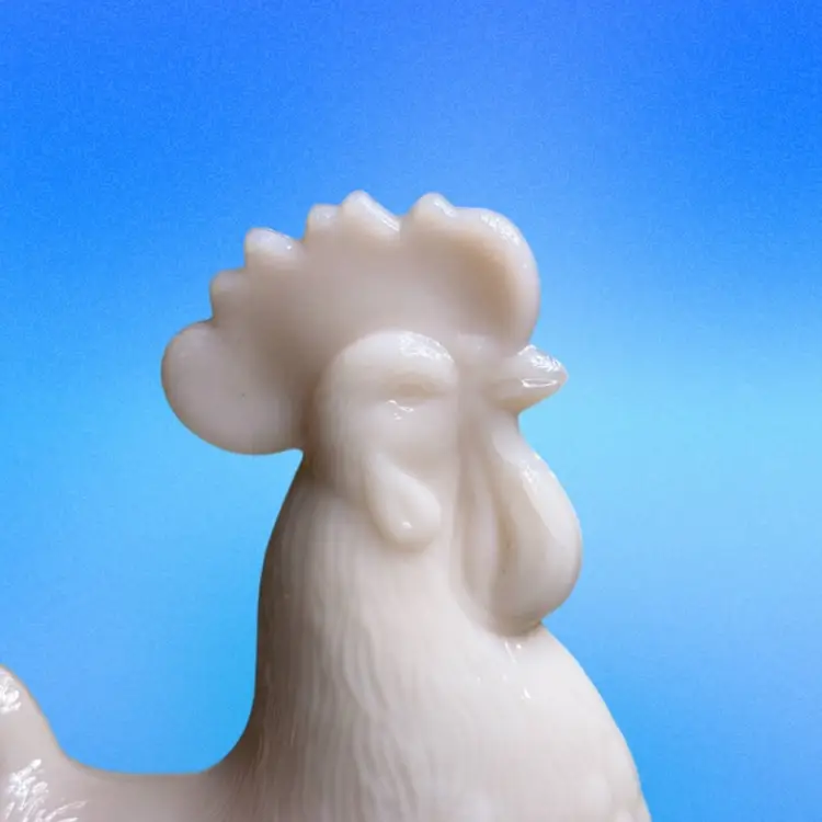 Vintage L.E. Smith Standing Rooster Candy/Trinket Dish Lidded Pink Milk Glass
9”T x 6-1/2” L x 4” W