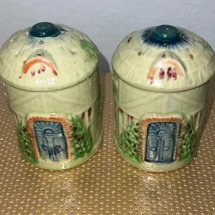 Cottage Salt and Pepper Shakers
