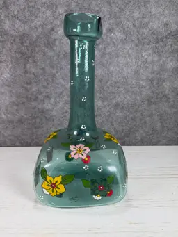 ***PICK OF THE WEEK – $1 START ***
Signed Gordiola Mallorca Hand-Blown Glass Decanter | Hand-Painted Floral Figural