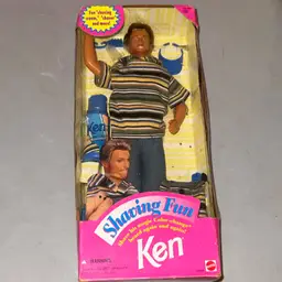 Mattel 1994 "Shaving Fun" Ken Doll with Magic Color Change Beard