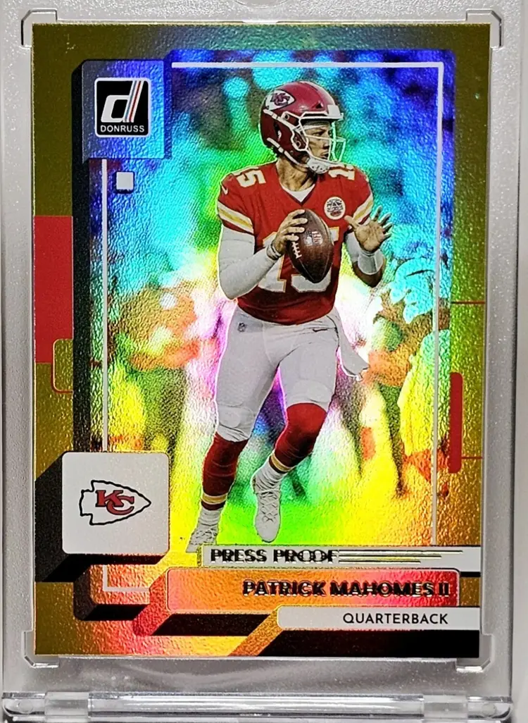 Patrick Mahomes RARE GOLD REFRACTOR INVESTMENT SSP PANINI PROOF CHIEFS MVP NM